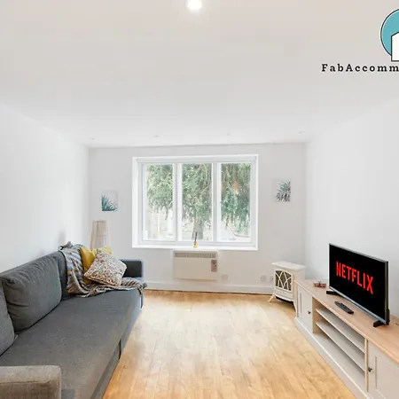 Appartement Apt-2bed 2bath-ac Unit-by Fabaccommodation